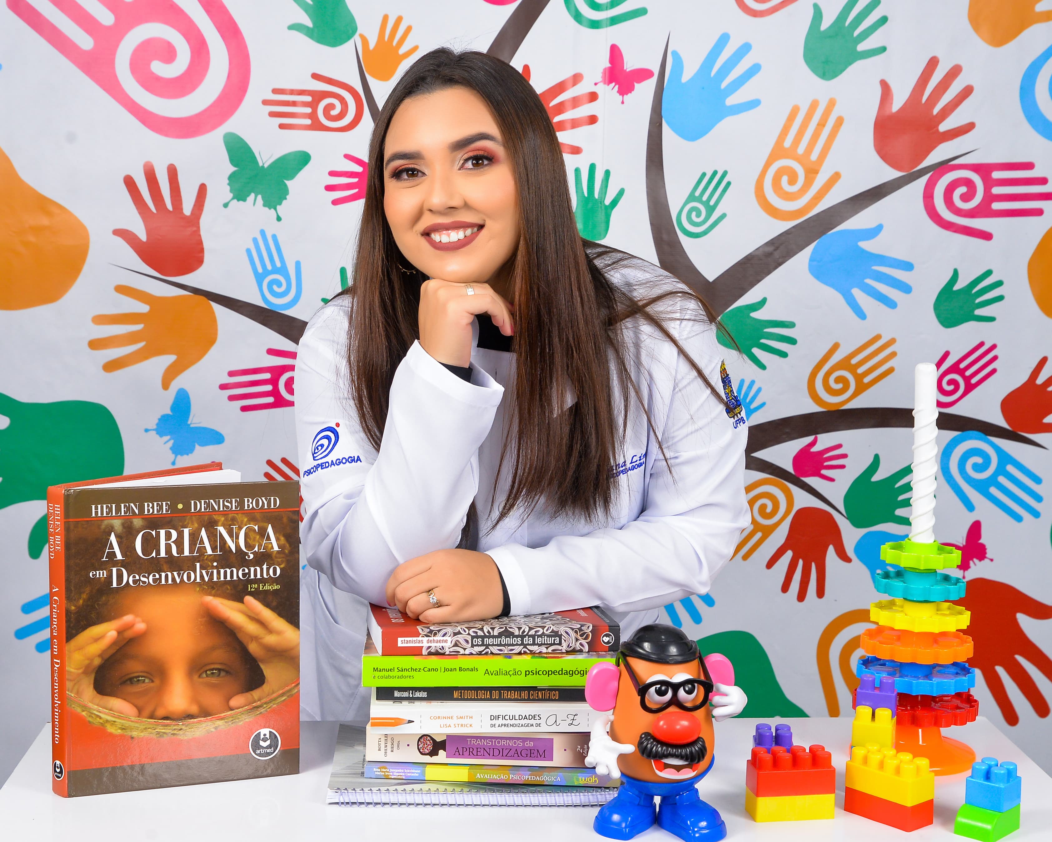 Alana Lima — Psicopedagoga